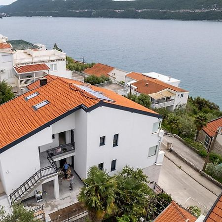 Villa Emina Sa Privatnom Plazom I Parkingom Neum Bagian luar foto