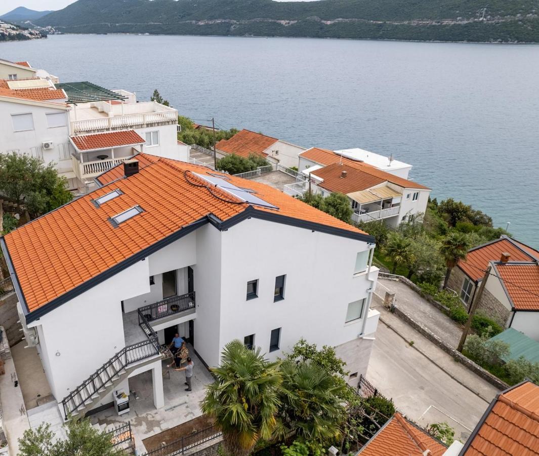 Villa Emina Sa Privatnom Plazom I Parkingom Neum Bagian luar foto