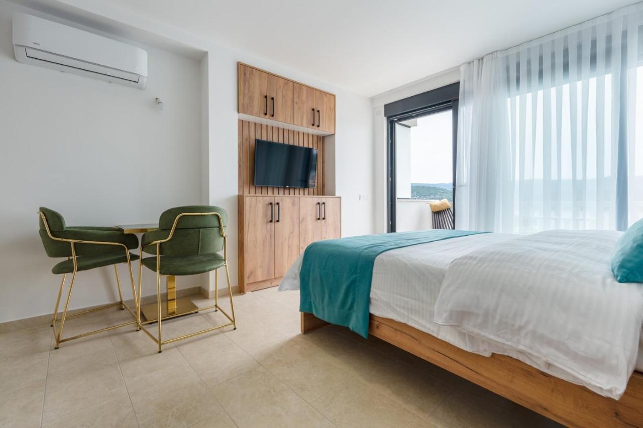Villa Emina Sa Privatnom Plazom I Parkingom Neum Bagian luar foto