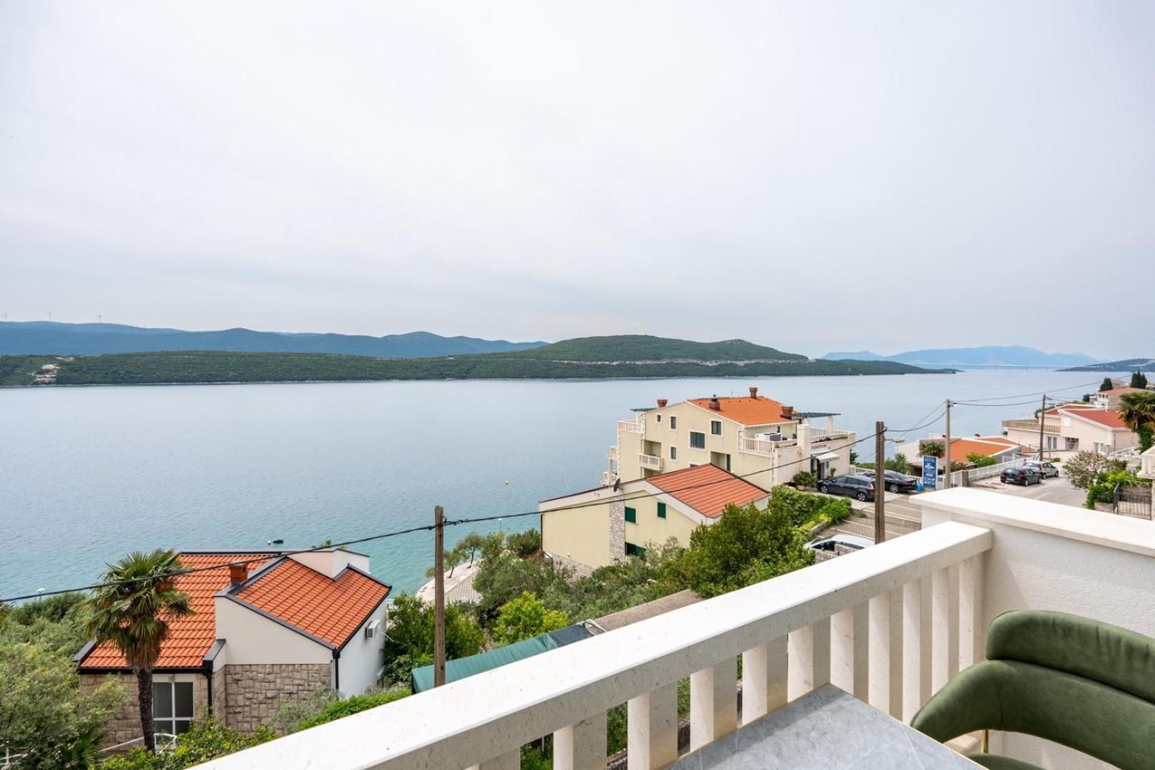 Villa Emina Sa Privatnom Plazom I Parkingom Neum Bagian luar foto