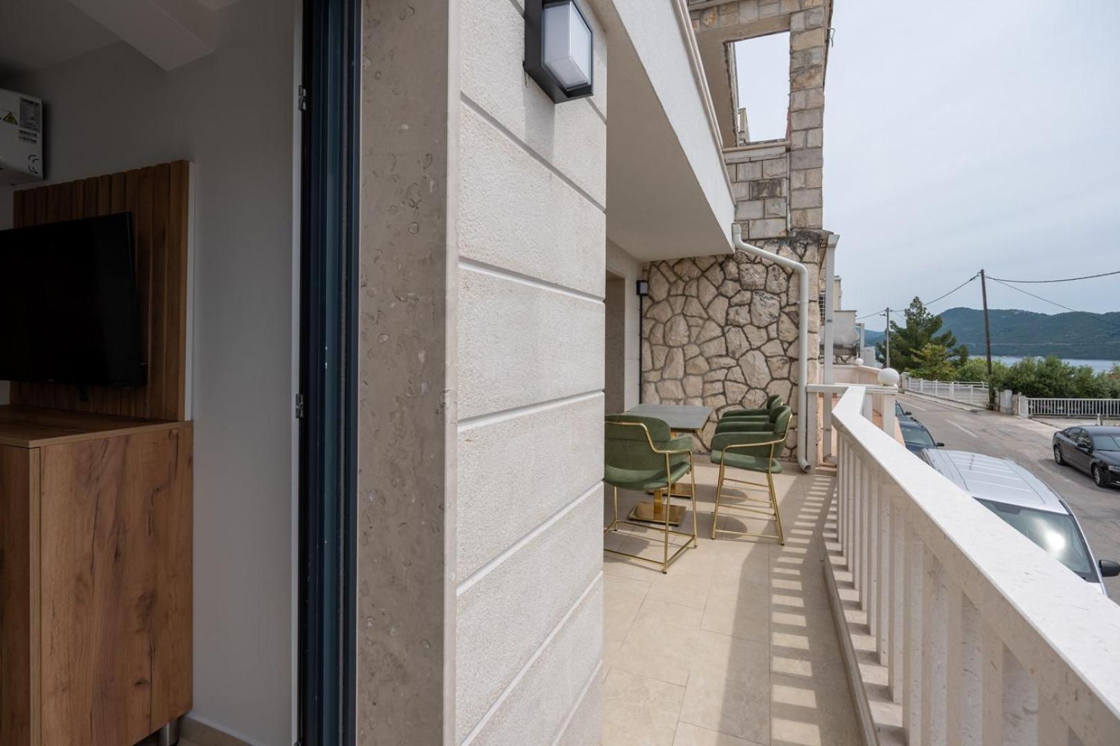 Villa Emina Sa Privatnom Plazom I Parkingom Neum Bagian luar foto