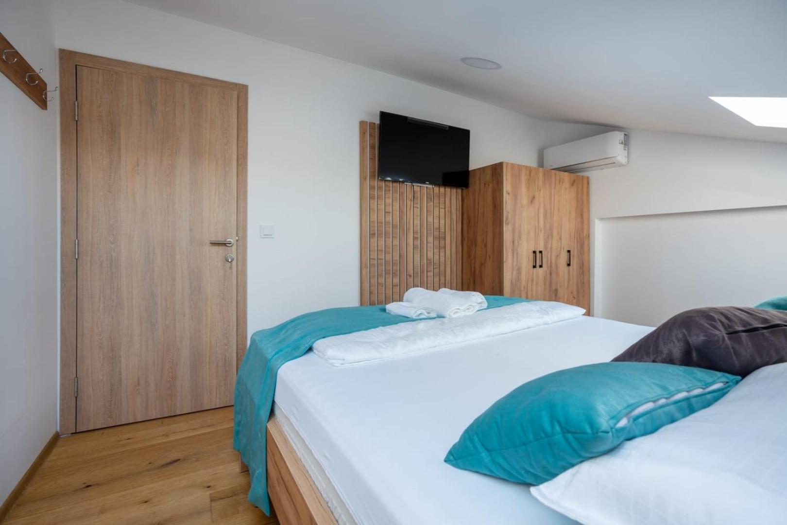 Villa Emina Sa Privatnom Plazom I Parkingom Neum Bagian luar foto