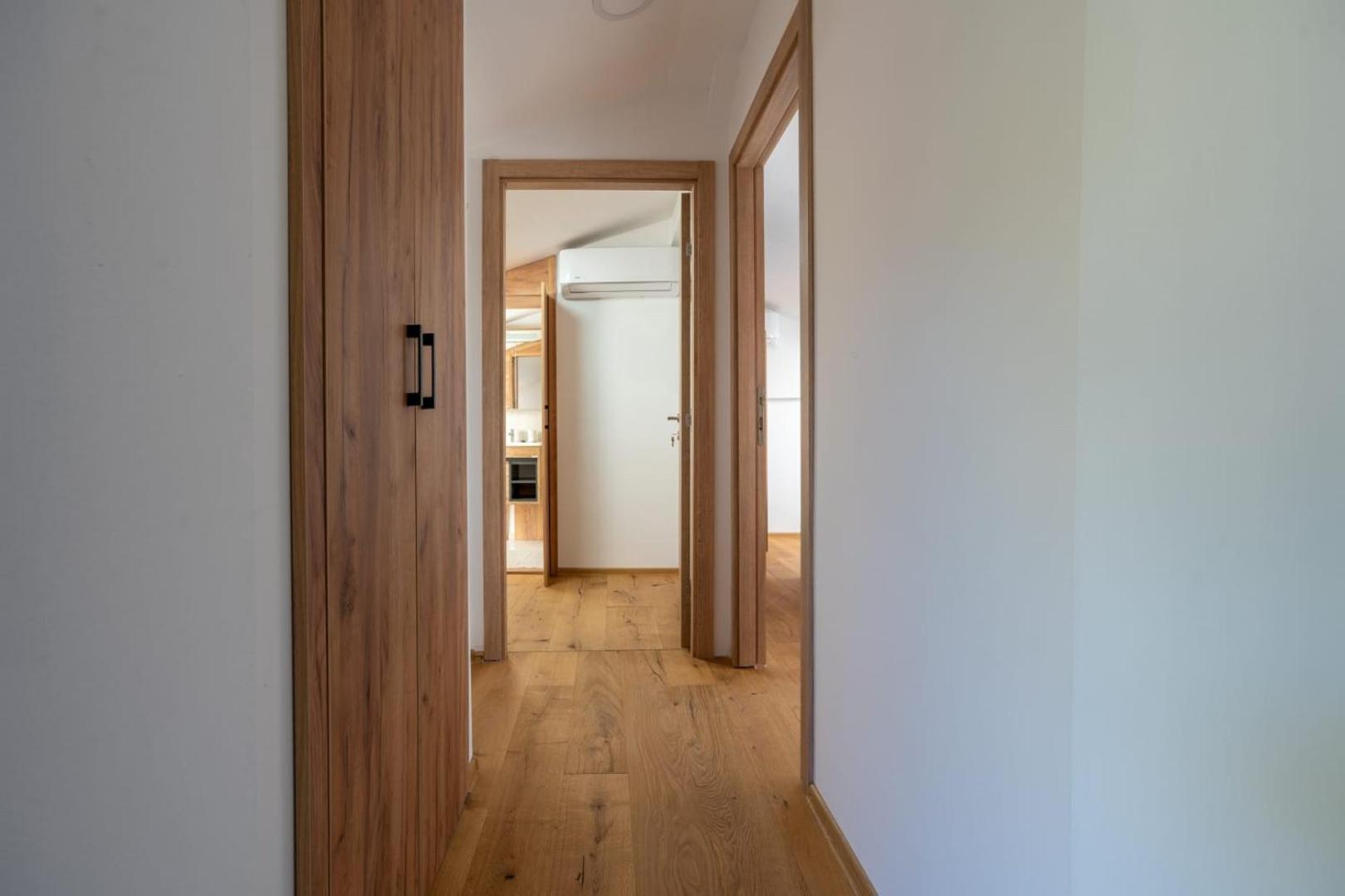 Villa Emina Sa Privatnom Plazom I Parkingom Neum Bagian luar foto