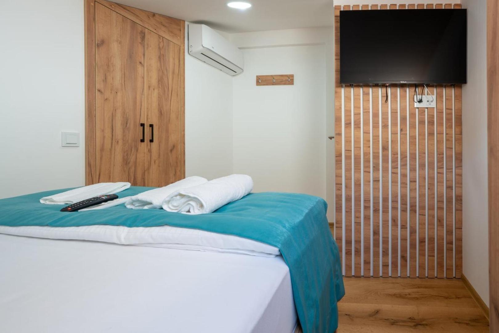Villa Emina Sa Privatnom Plazom I Parkingom Neum Bagian luar foto