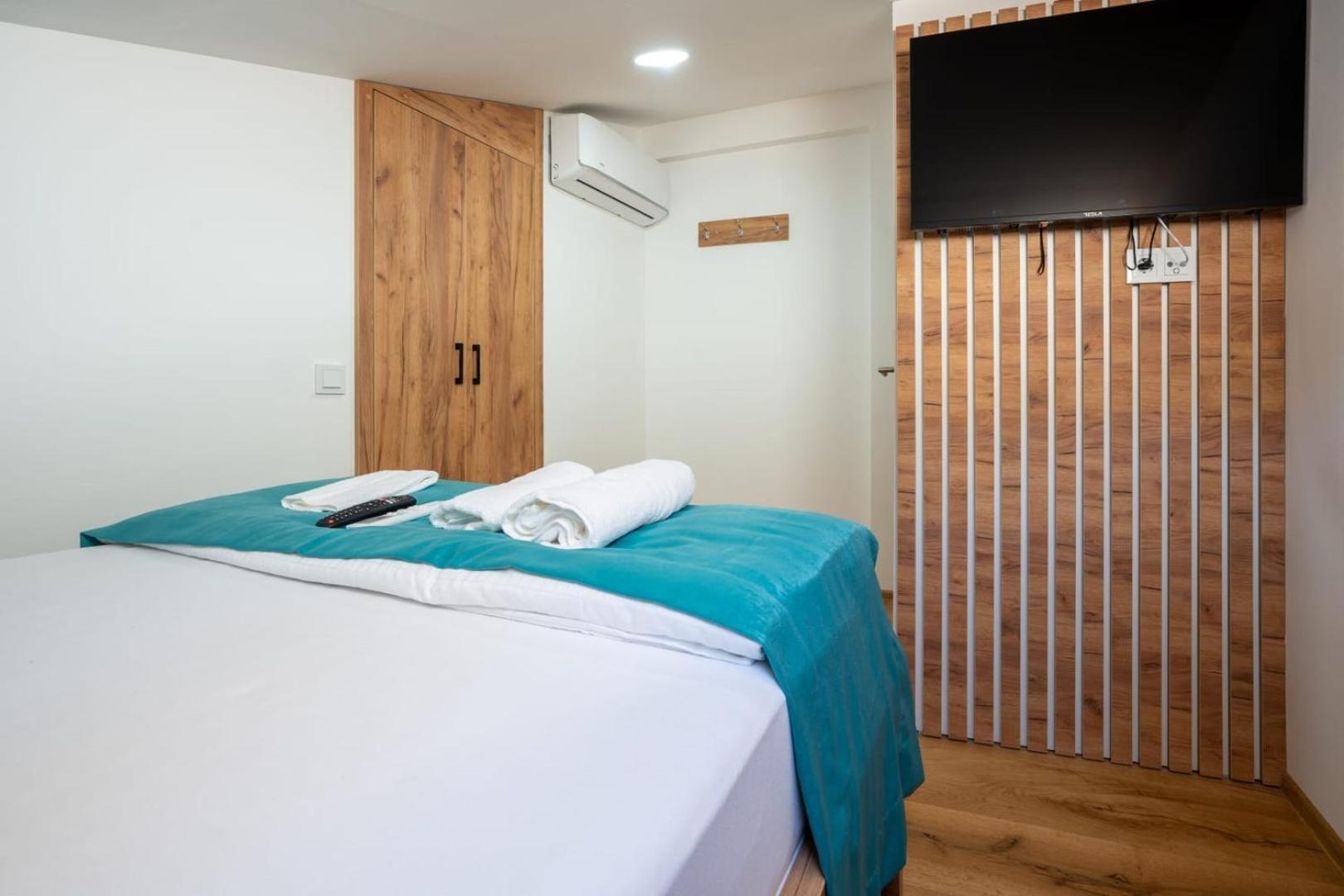 Villa Emina Sa Privatnom Plazom I Parkingom Neum Bagian luar foto