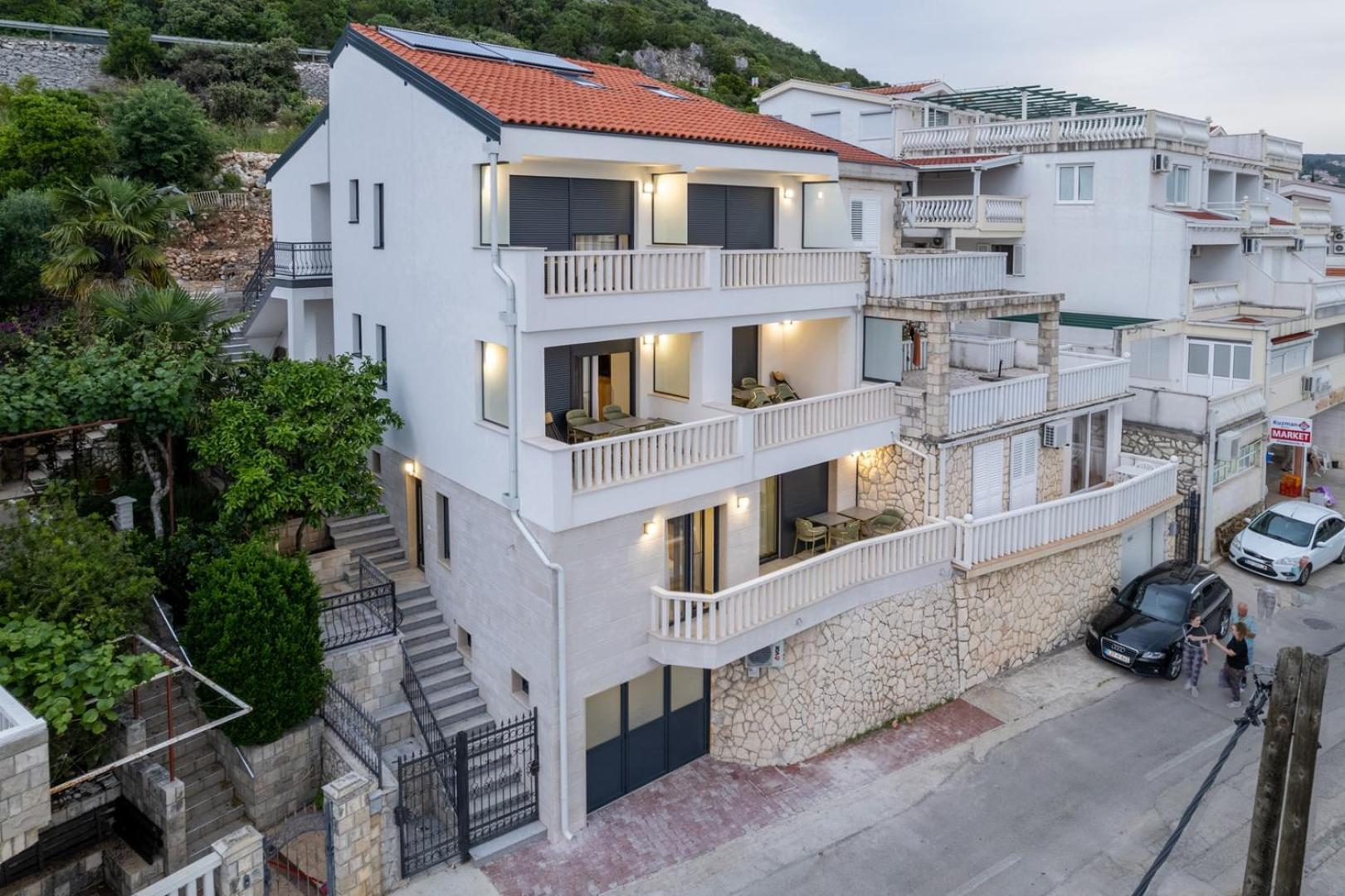 Villa Emina Sa Privatnom Plazom I Parkingom Neum Bagian luar foto
