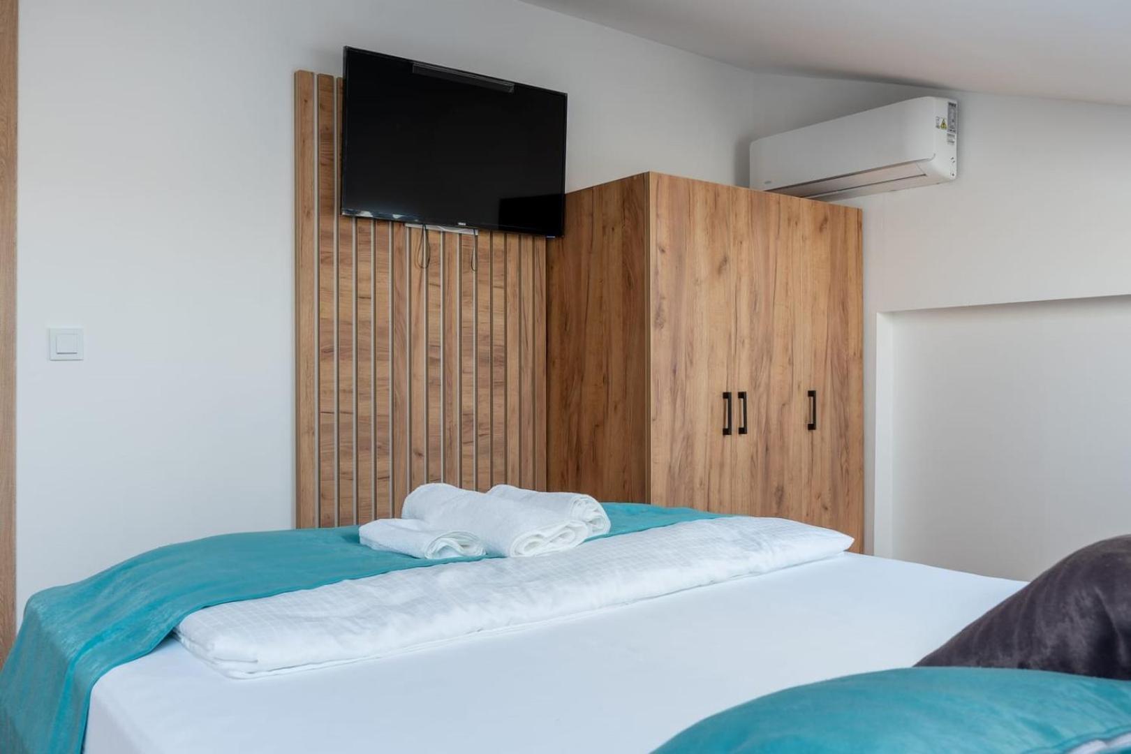 Villa Emina Sa Privatnom Plazom I Parkingom Neum Bagian luar foto
