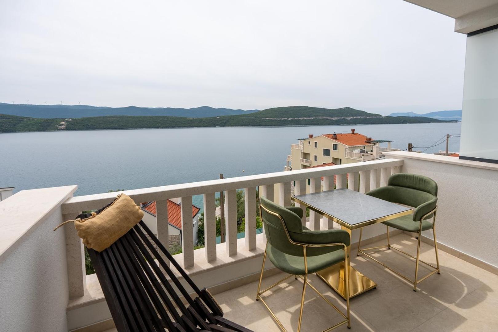 Villa Emina Sa Privatnom Plazom I Parkingom Neum Bagian luar foto