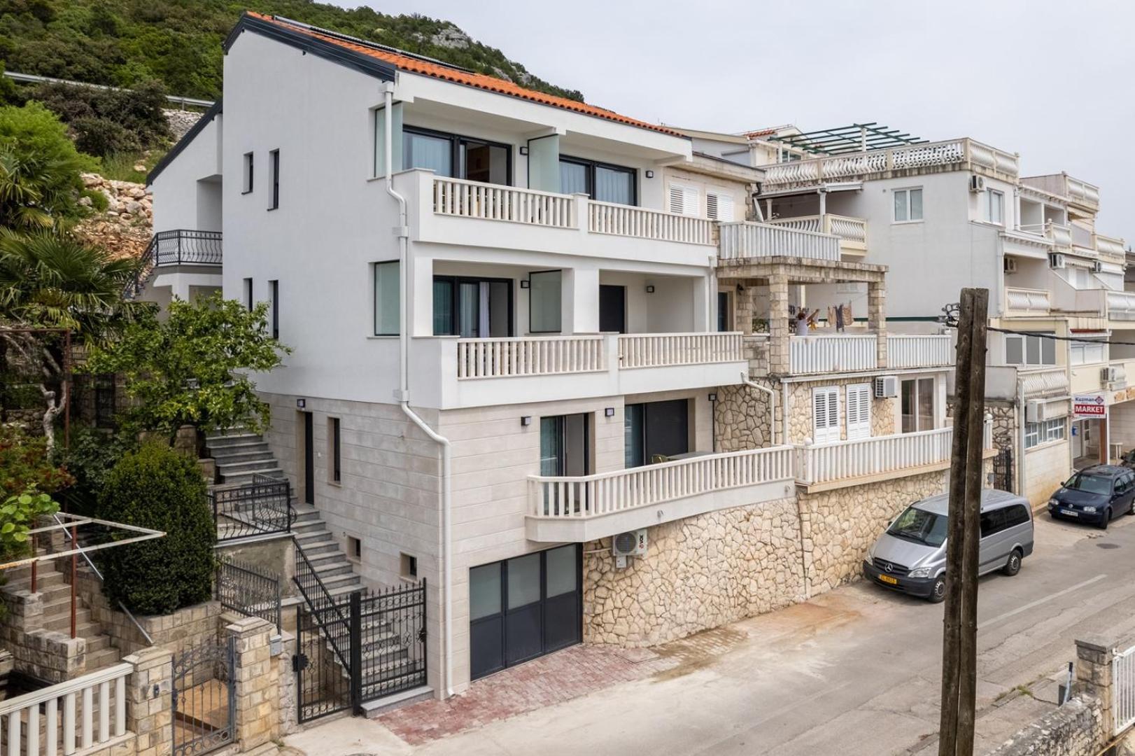 Villa Emina Sa Privatnom Plazom I Parkingom Neum Bagian luar foto